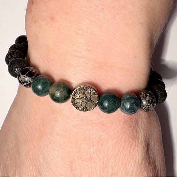 Elegant Beaded Bracelet Set with Tree Charms, great to share with a friend! - Picture 7 of 7